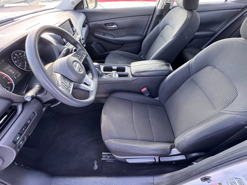 Used 2022 Nissan Sentra S w/ Trunk Package FWD image 11