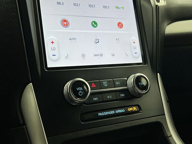 Used 2023 Ford Edge SEL image 17