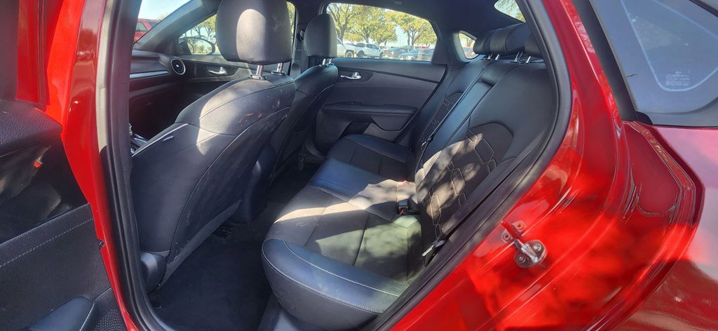 Used 2024 Kia Forte GT-Line w/ GT-Line Premium Package image 6