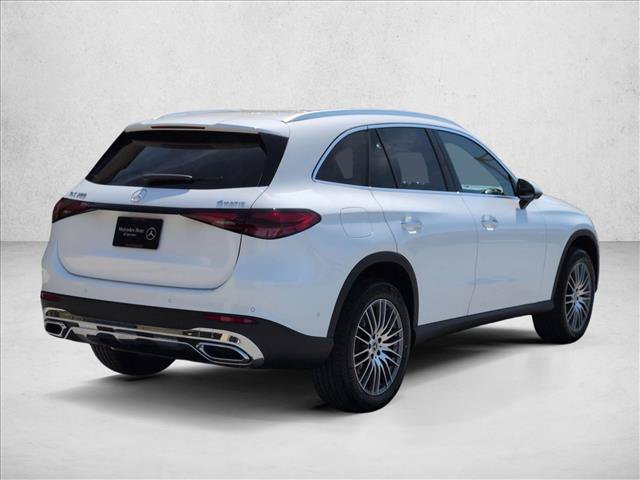 Used 2026 Mercedes-Benz GLC 300 4MATIC image 2