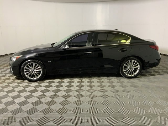 Used 2019 INFINITI Q50 Luxe w/ Essential Package (3.0T Luxe) image 4