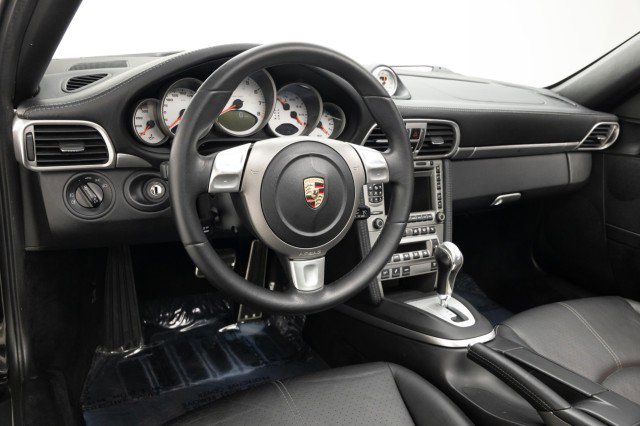Used 2005 Porsche 911 Carrera S image 6