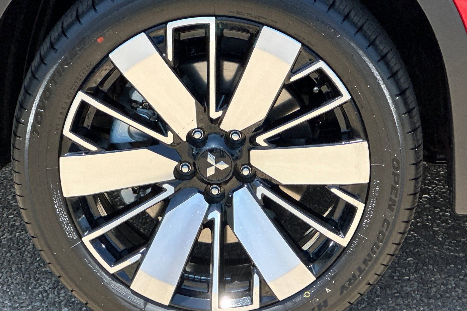 New 2025 Mitsubishi Outlander SEL image 25