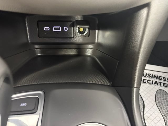 Used 2024 Chevrolet Equinox LS w/ LS Convenience Package AWD/4WD image 36