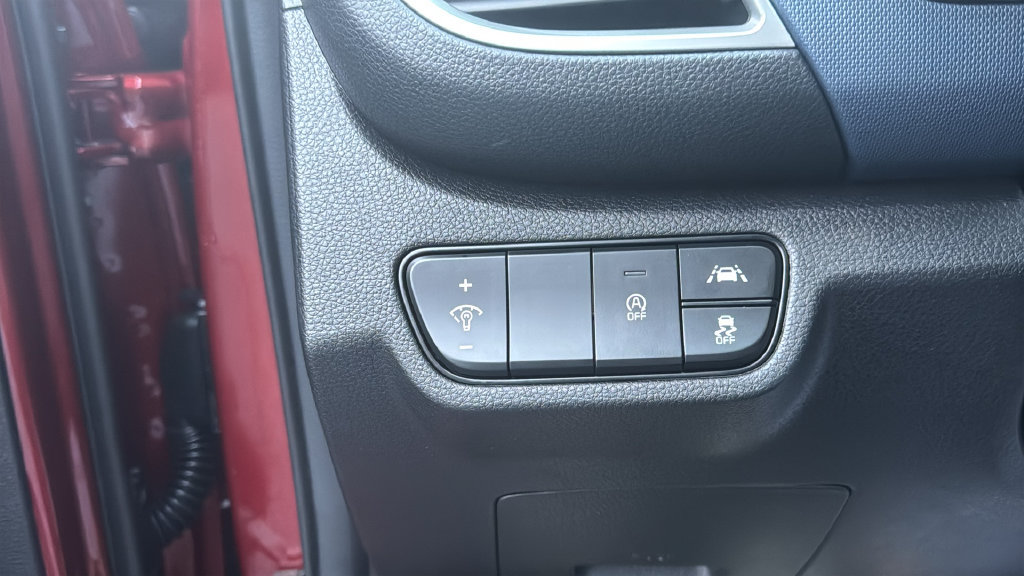 Used 2023 Kia Seltos S AWD/4WD image 16