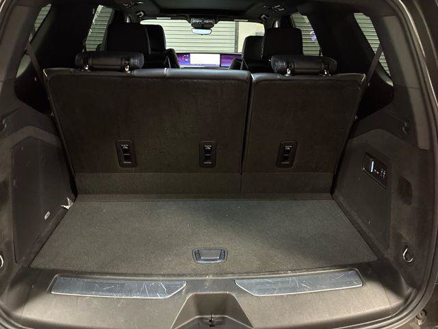 Certified 2025 Cadillac Escalade Sport AWD/4WD image 60