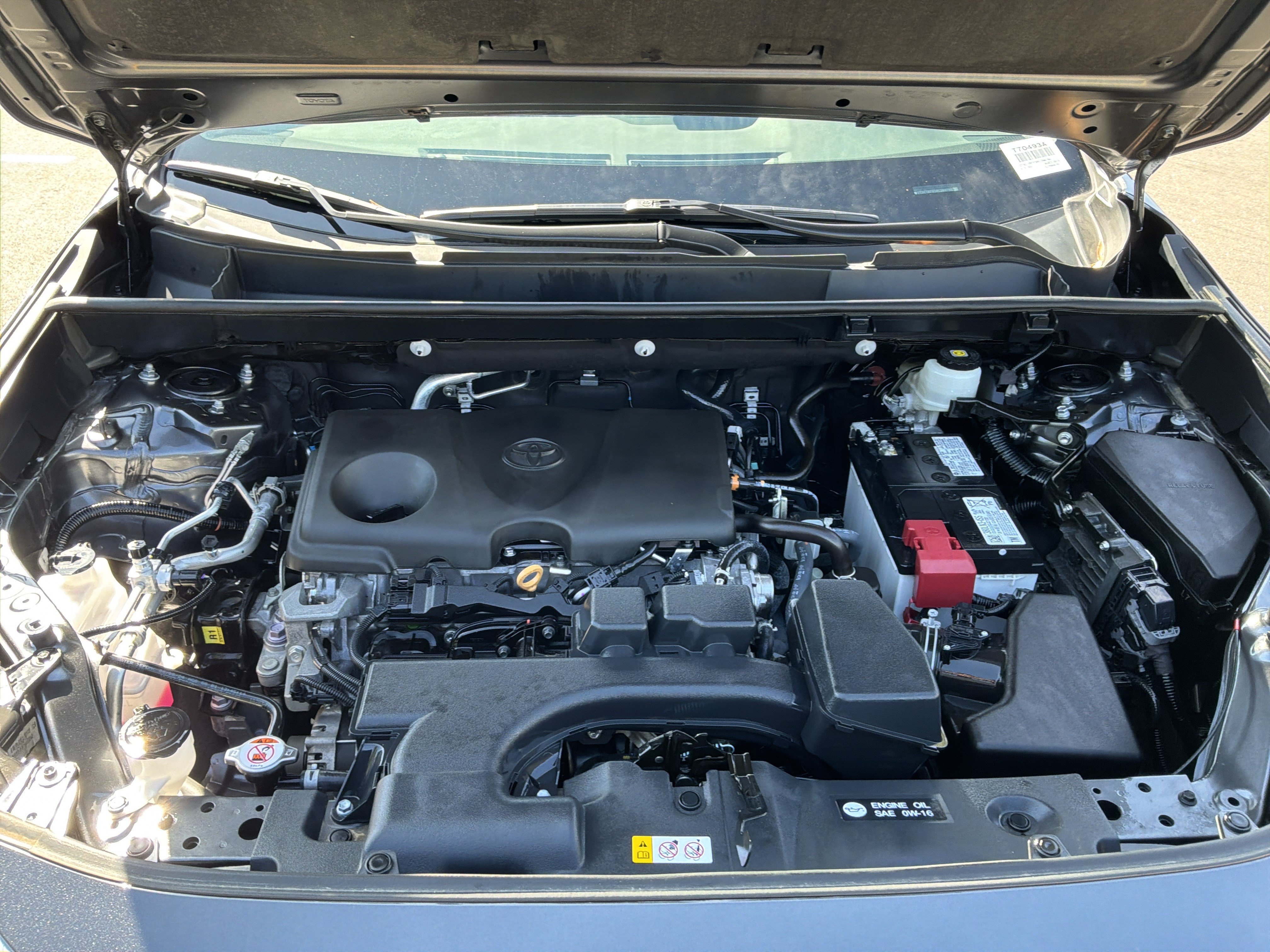 Used 2024 Toyota RAV4 XLE Premium FWD image 34