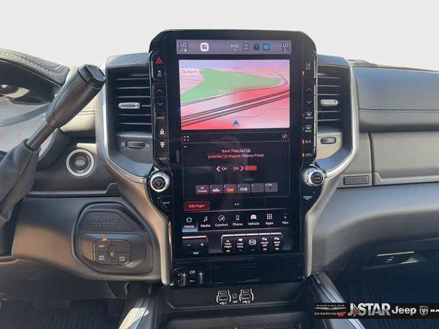 New 2026 RAM 3500 Laramie AWD/4WD image 14
