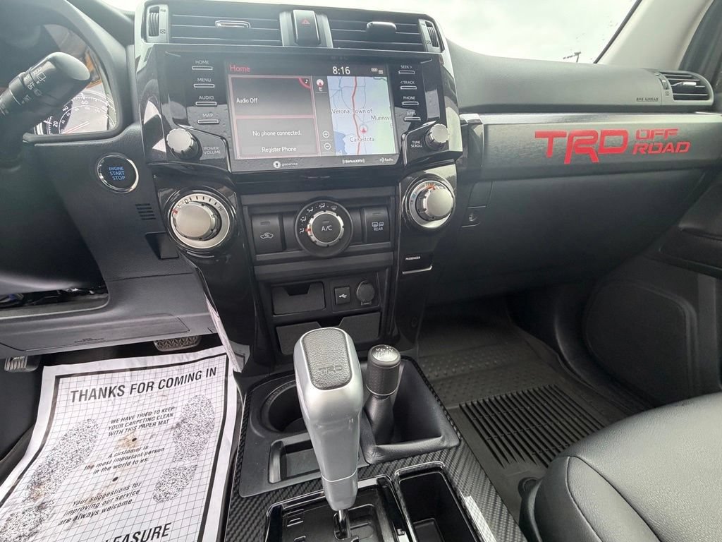 Used 2022 Toyota 4Runner TRD Off-Road Premium w/ Moonroof Package AWD/4WD image 32