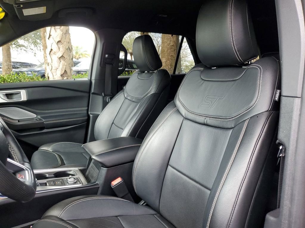 Used 2020 Ford Explorer ST w/ ST Street Pack image 22