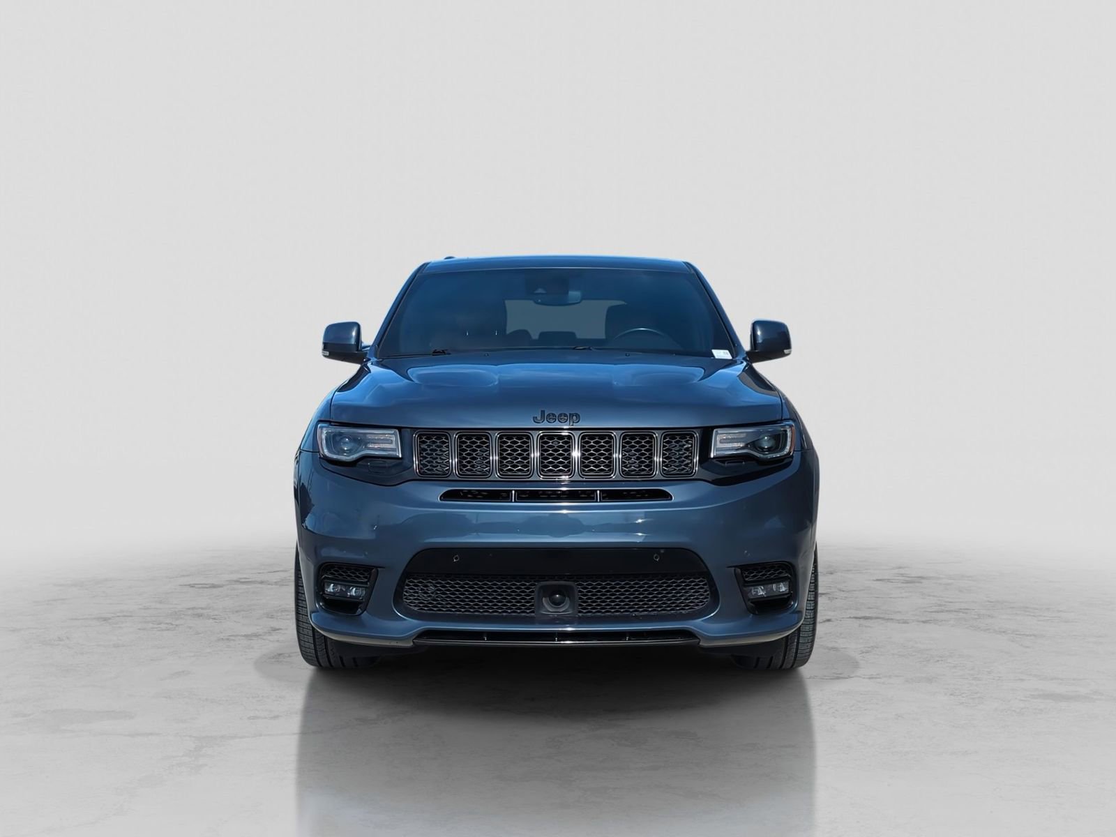 Used 2021 Jeep Grand Cherokee SRT image 12