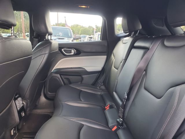 Used 2024 Jeep Compass Limited image 30