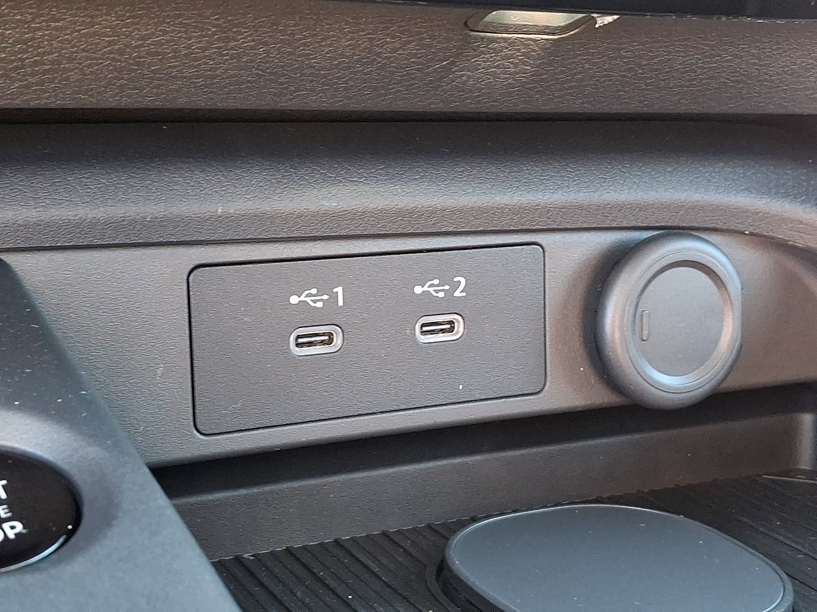 New 2027 Nissan Sentra SR w/ SR All Weather Package FWD image 15