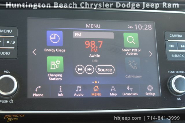 Used 2022 Nissan Leaf SV image 22