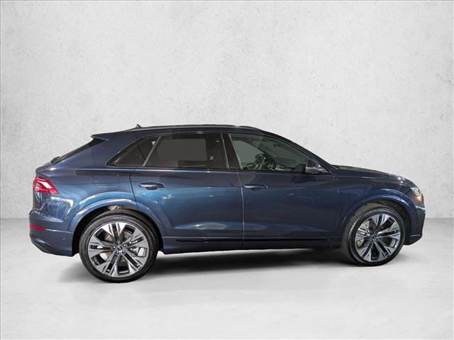 Used 2024 Audi Q8 Prestige w/ Prestige Package AWD/4WD image 4