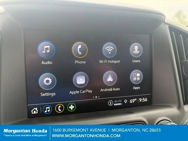 Used 2024 GMC Terrain SLT AWD/4WD image 18
