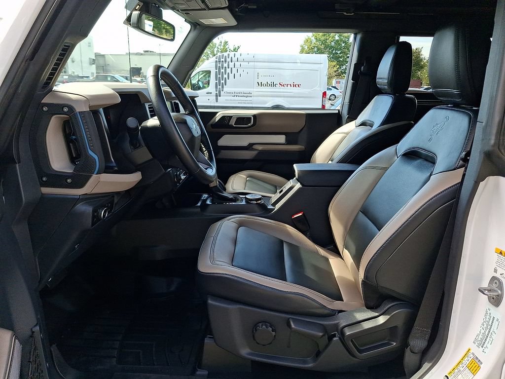 Used 2023 Ford Bronco Wildtrak AWD/4WD image 15
