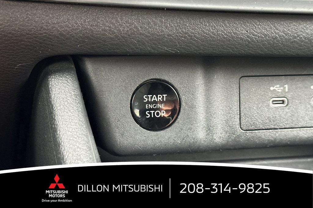 Used 2025 Nissan Rogue SV AWD/4WD image 25