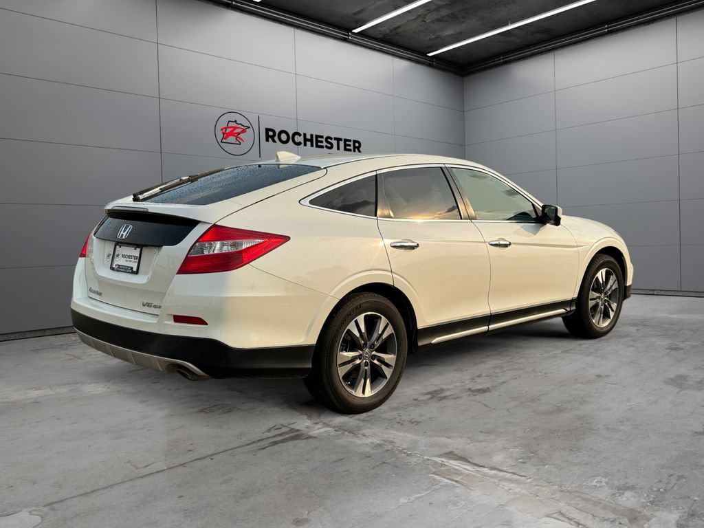 Used 2015 Honda Crosstour EX-L image 5