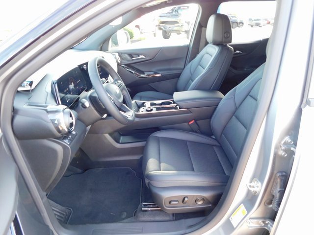 New 2026 Chevrolet Equinox LT w/ Convenience Package II image 12