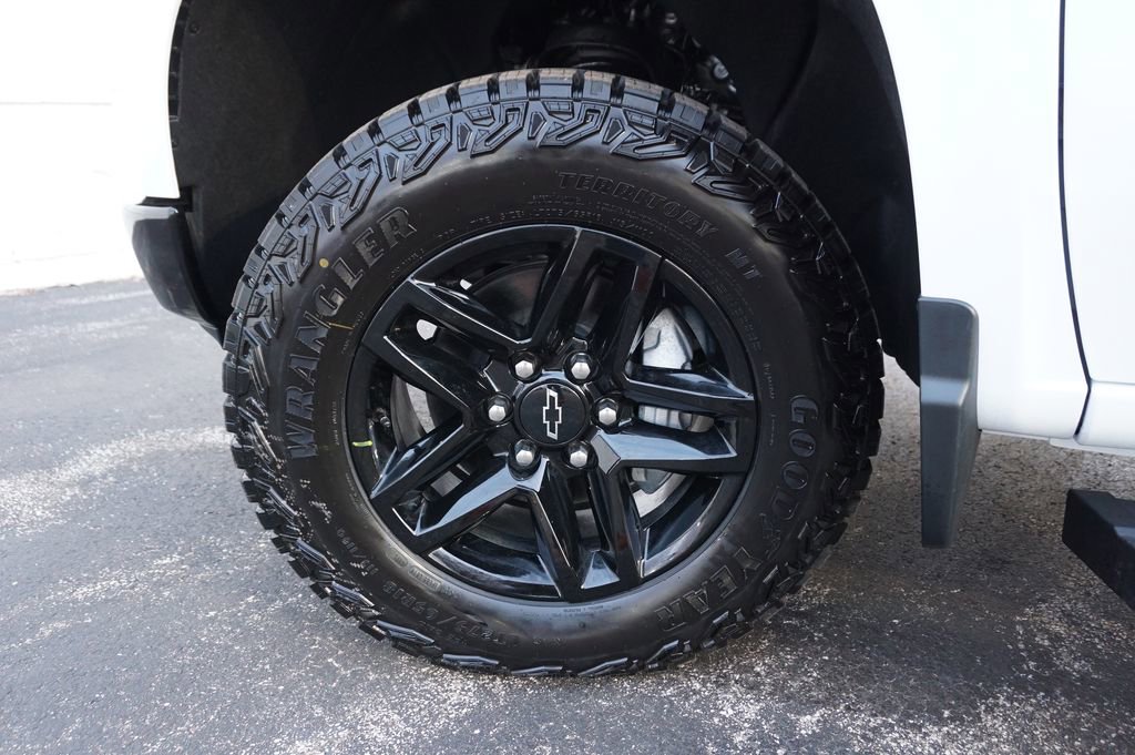 New 2026 Chevrolet Silverado 1500 Custom Trail Boss image 26