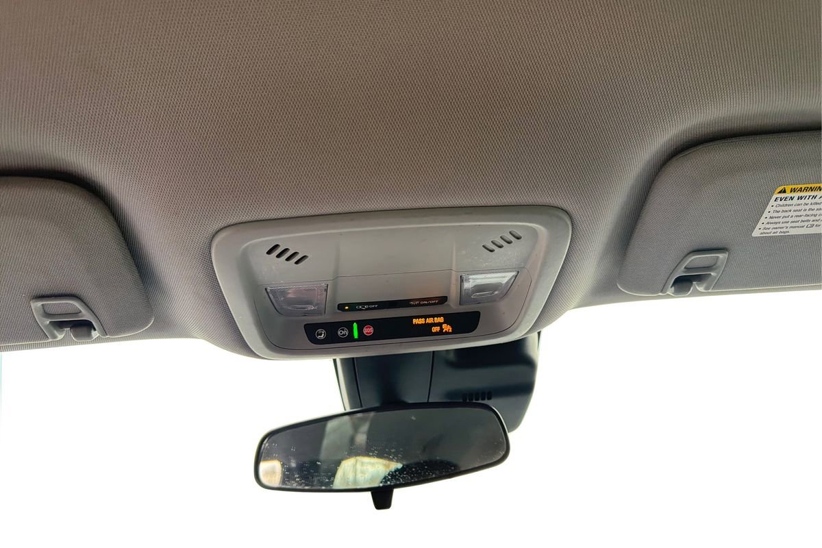 Used 2024 Chevrolet Malibu LS image 15