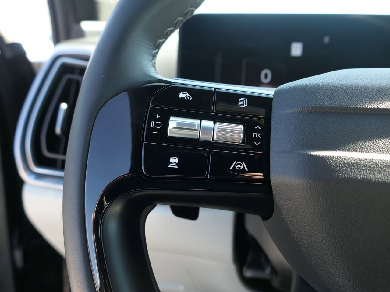 Used 2026 Kia Sorento SX Prestige image 15