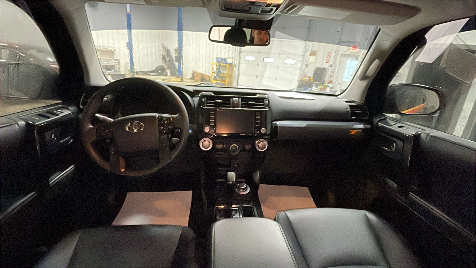 Used 2023 Toyota 4Runner 40th Anniversary SE image 11