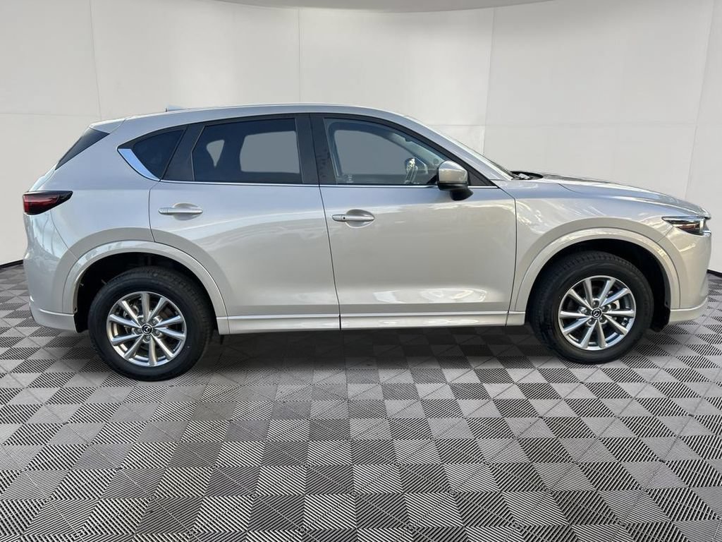 Used 2025 MAZDA CX-5 AWD 2.5 S w/ Select Package image 8