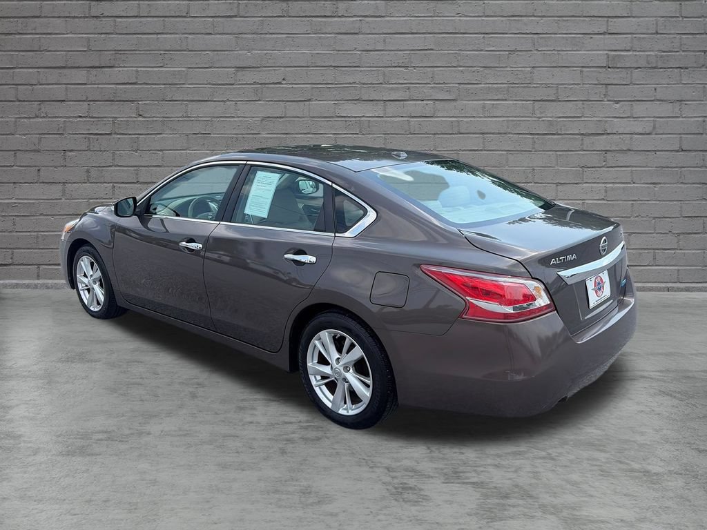 Used 2013 Nissan Altima 2.5 SL FWD image 4