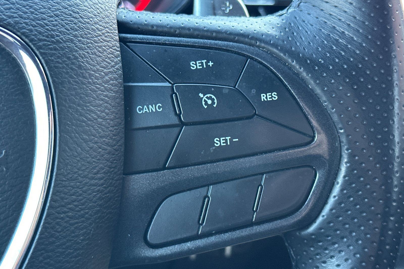 Used 2021 Dodge Durango R/T w/ Blacktop Package image 39