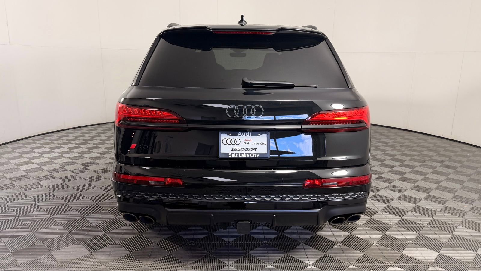 New 2026 Audi SQ7 Premium Plus AWD/4WD image 15