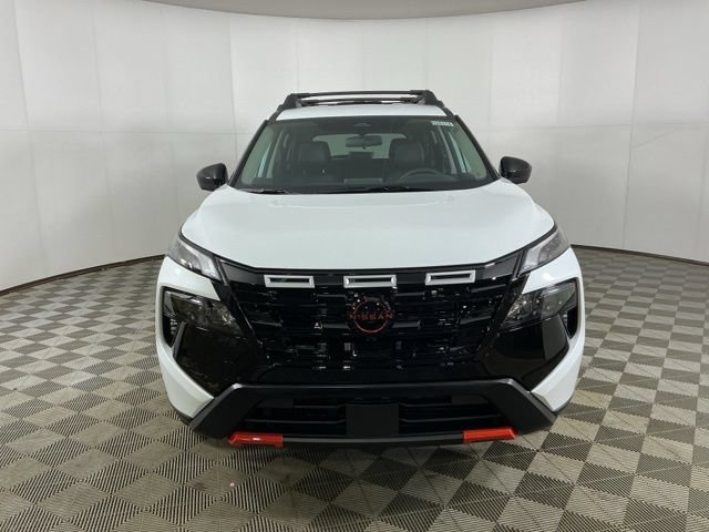 New 2026 Nissan Rogue SV AWD/4WD image 2