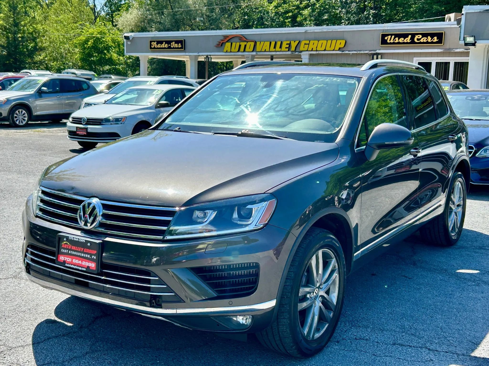 Used 2016 Volkswagen Touareg TDI image 4