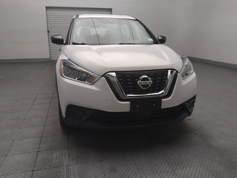 Used 2020 Nissan Kicks S FWD image 14
