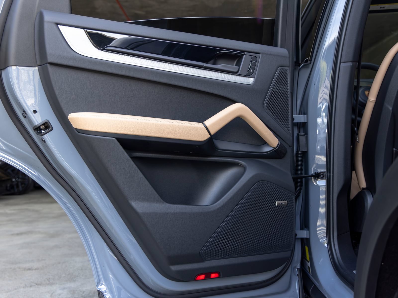 New 2026 Porsche Cayenne Coupe AWD/4WD image 41