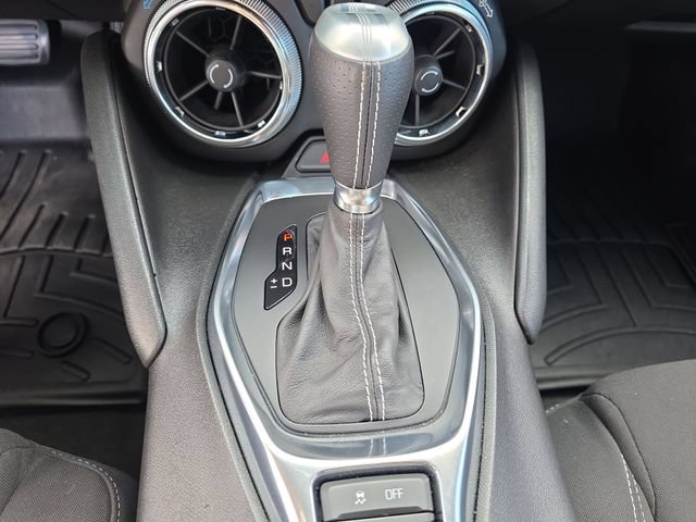 Used 2018 Chevrolet Camaro SS RWD image 25
