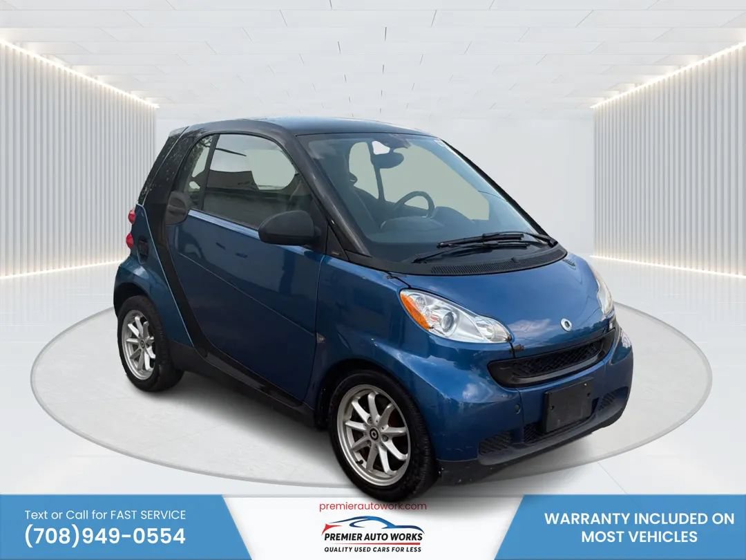 Used 2009 smart fortwo passion RWD image 3