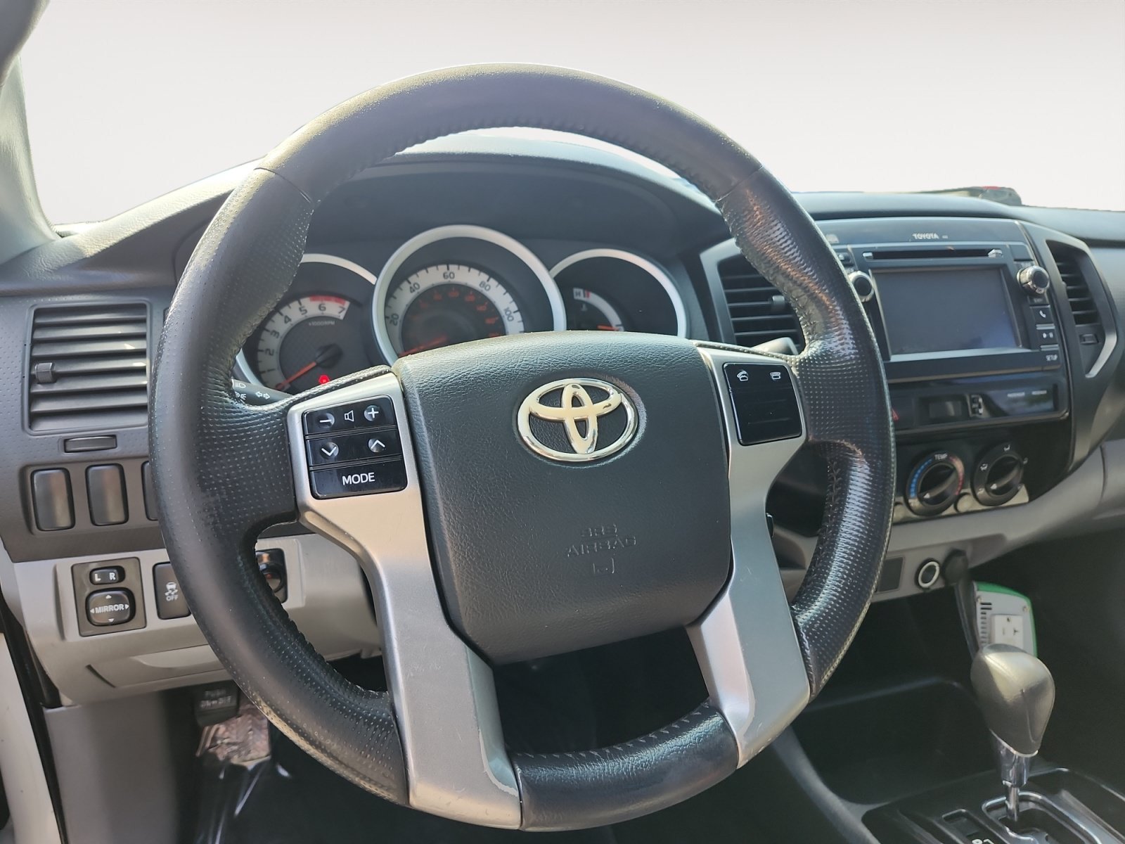 Used 2013 Toyota Tacoma PreRunner w/ Convenience Pkg RWD image 13