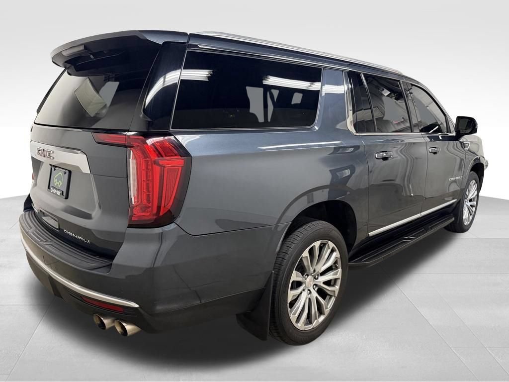 Certified 2021 GMC Yukon XL Denali w/ Advanced Technology Package AWD/4WD image 11