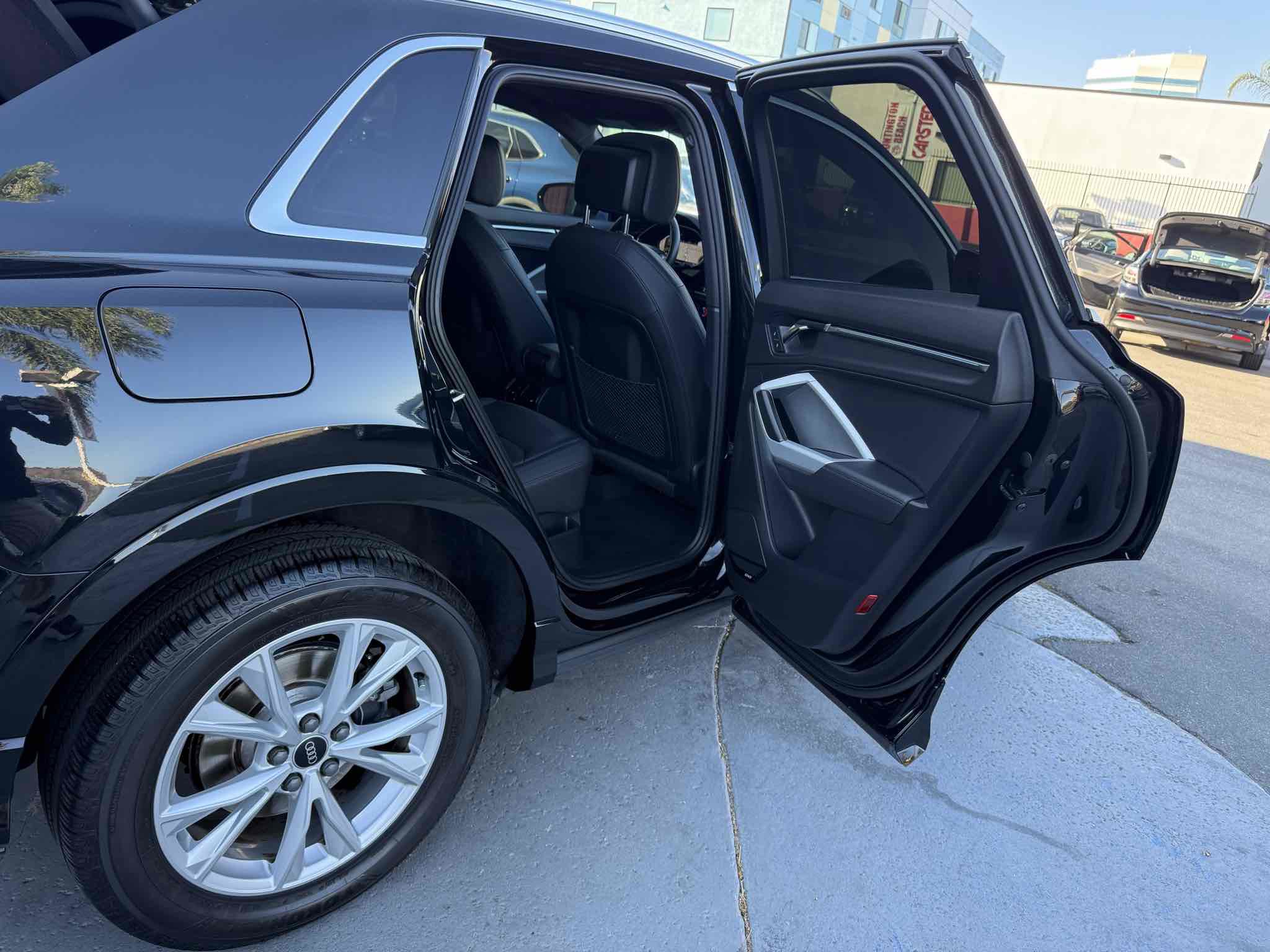 Used 2022 Audi Q3 2.0T Premium Plus w/ Premium Plus Package image 63