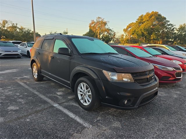 Used 2015 Dodge Journey SXT w/ Flexible Seating Group image 1