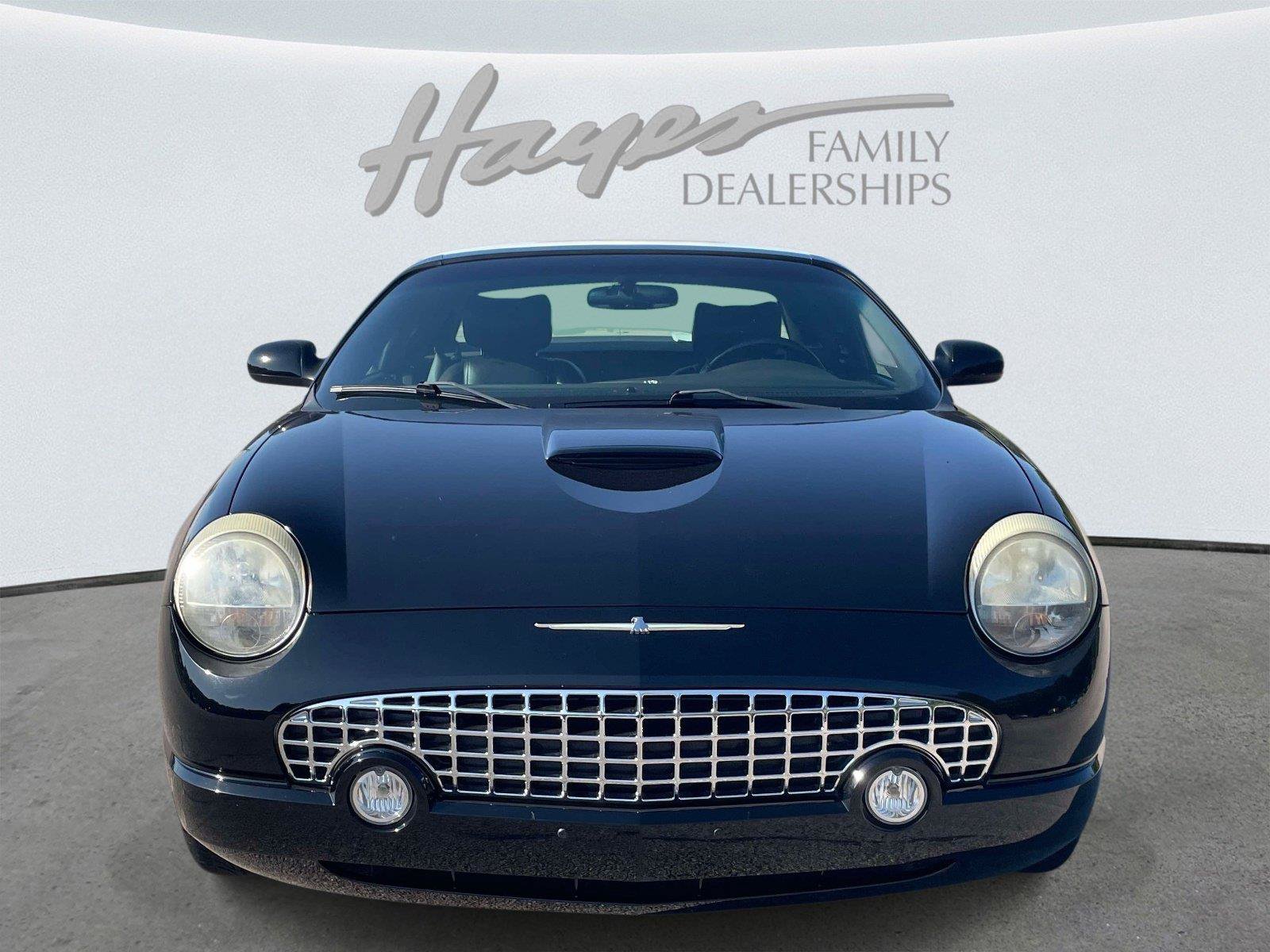 Used 2002 Ford Thunderbird RWD image 8