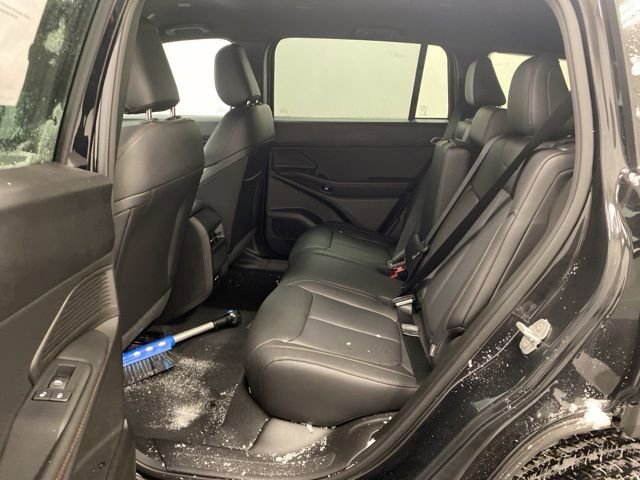 Used 2026 Jeep Cherokee Limited AWD/4WD image 19
