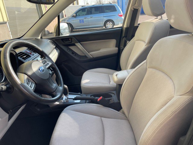 Used 2014 Subaru Forester 2.5i Premium w/ All-Weather Package image 10