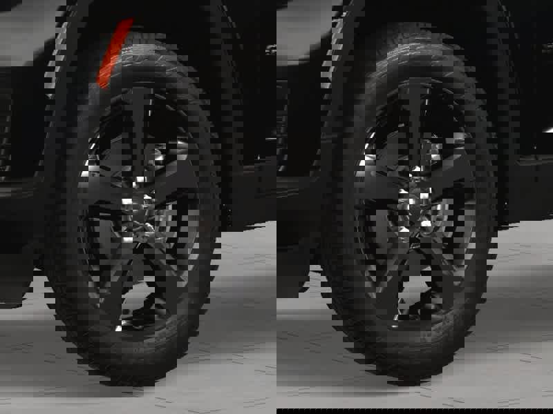 New 2025 Jeep Grand Cherokee L Altitude image 11