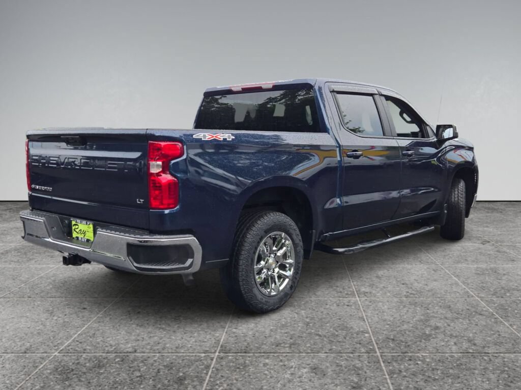 Certified 2023 Chevrolet Silverado 1500 LT AWD/4WD image 5