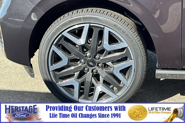 New 2026 Ford Expedition Platinum w/ Platinum Ultimate Package image 27