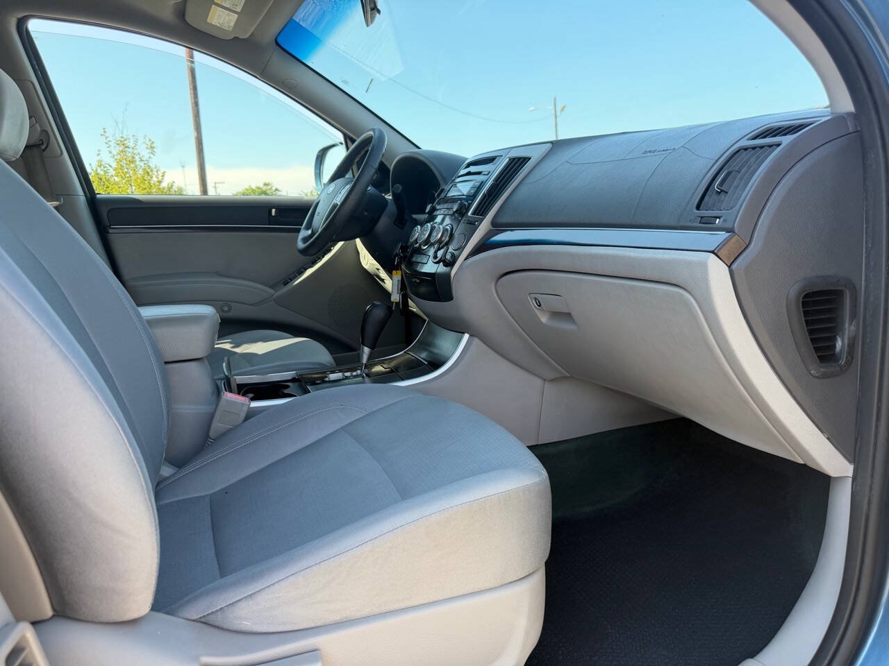 Used 2012 Hyundai Veracruz GLS FWD image 21
