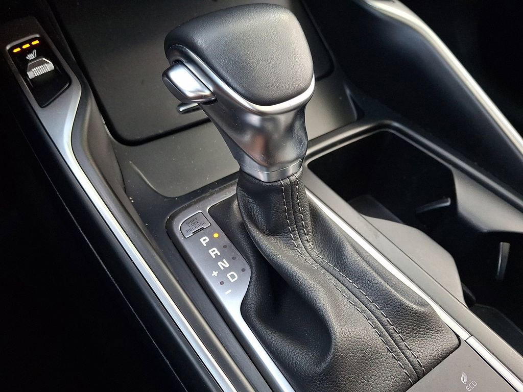 Certified 2022 Kia Sorento S w/ Panoramic Sunroof Package image 15